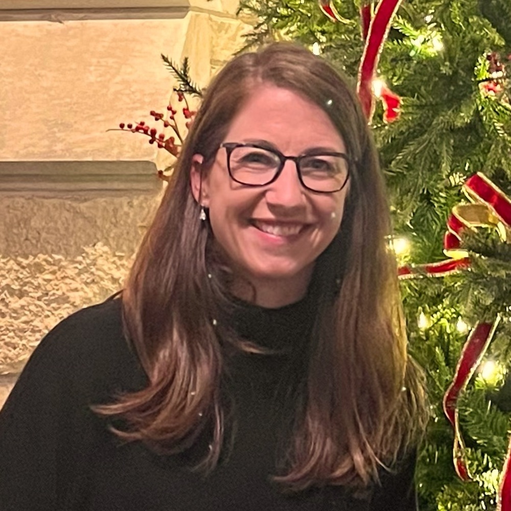 Meet your Posher, Caitlin